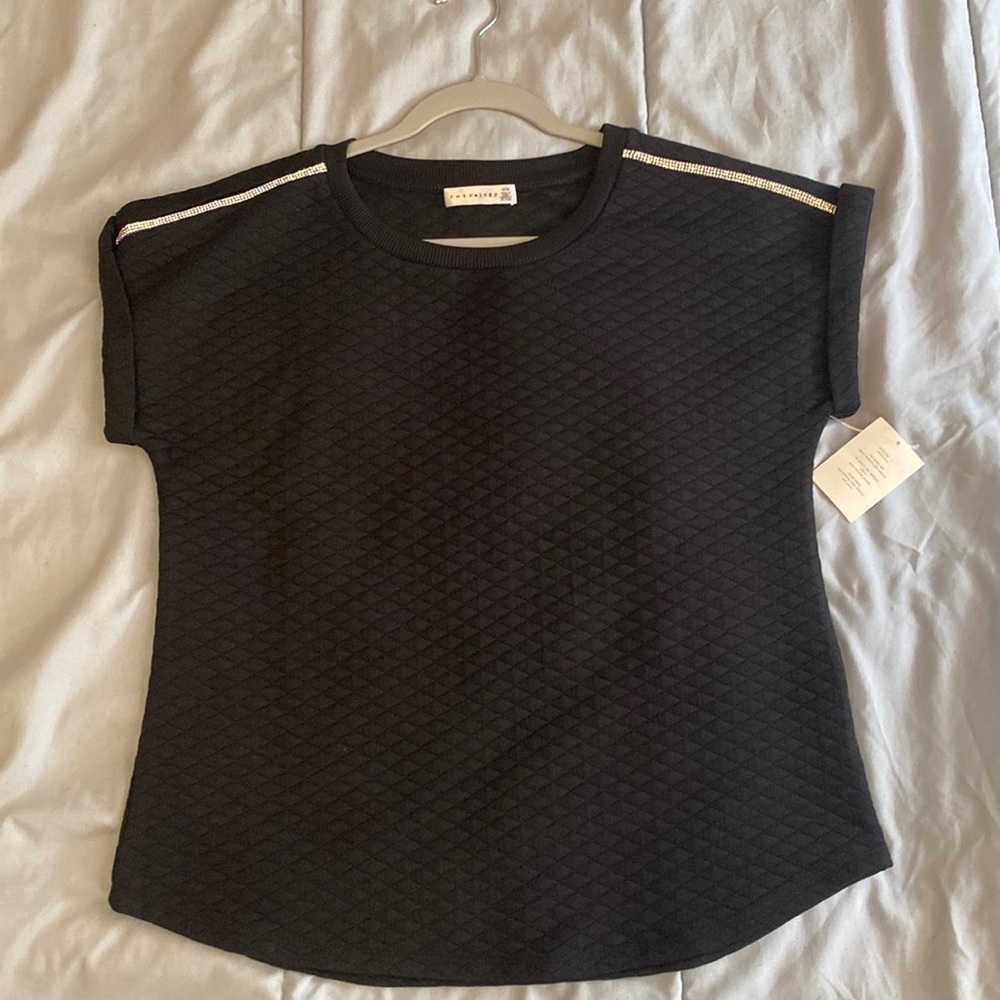 Retrology Women’s T-shirt Size M